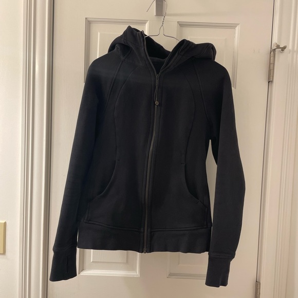 Lululemon Scuba Hoodie - Picture 2 of 6